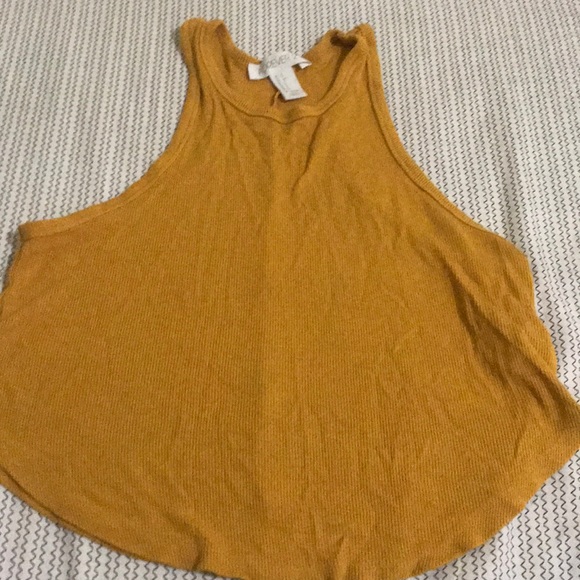 Crop top - Picture 1 of 3